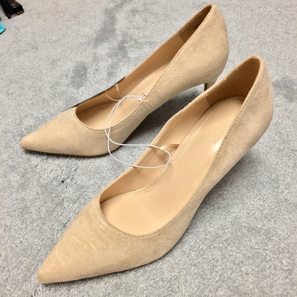 Forever 21 beige pointed toe heels